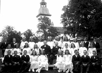 1922