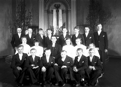 1937